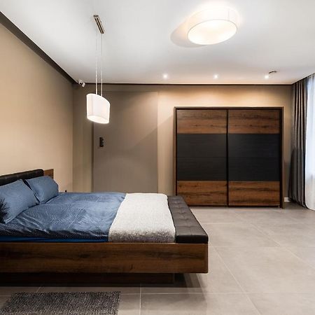 Apartament Platynowy - Centrum Gliwic Z Parkingiem Gliwice Zewnętrze zdjęcie